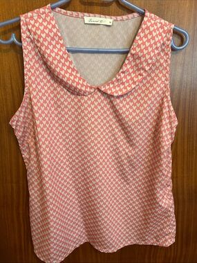 Comme Toi lightweight vintage top.